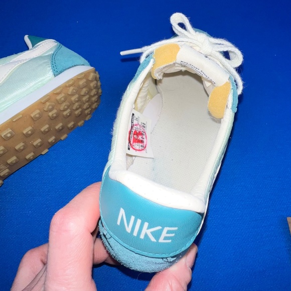 🚫SOLD! 🎽NWOT |•NIKE•| Retro Style Pre Montreal Racer VNTG Style Sneakers🎽 - Picture 12 of 16